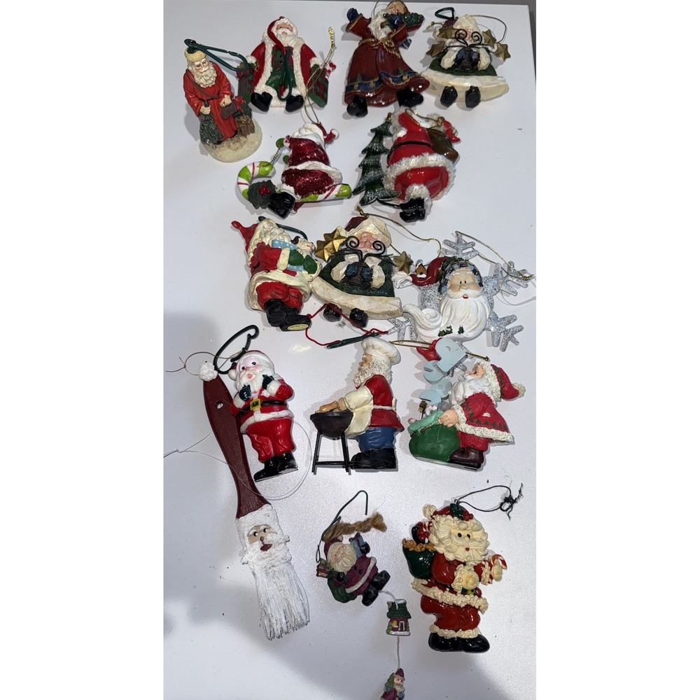 Lot of 15 Christmas‎ Tree Ornaments Small & Large Santa Claus VTG E